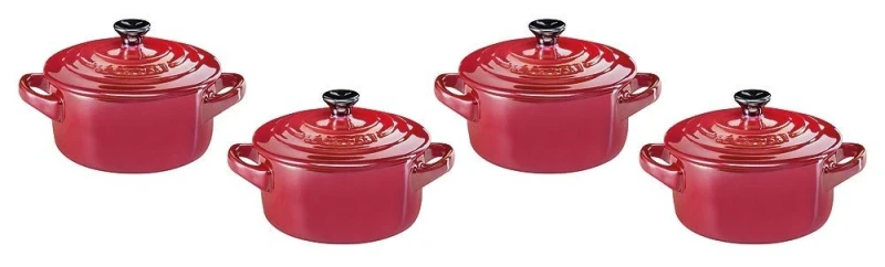 Le Creuset Mini Cocotte 4er-Set Steinzeug Kirschrot Metallic 10x5cm