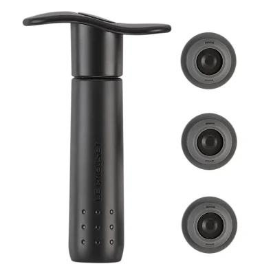 Le Creuset WA-137 Weinpumpe Schwarz inkl. 3 x Verschluss