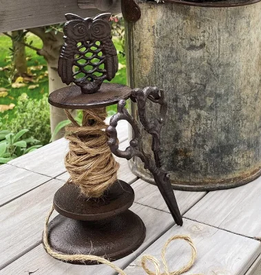 Garnspender Eule mit Schere Nostalgie Gusseisen Antik-Stil Braun