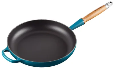 Le Creuset Bratpfanne mit Holzgriff Signature Gusseisen Deep Teal 28cm