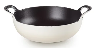 Le Creuset Balti Dish Schmorbräter Gusseisen Meringue 24cm